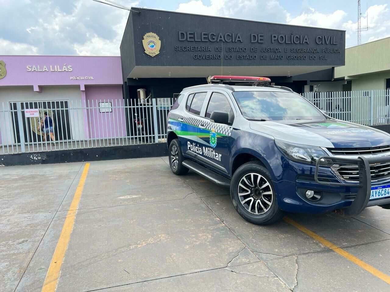 Imagem de compartilhamento para o artigo Homem é preso por agredir mulher com socos durante tentativa de sexo forçado em Costa Rica da MS Todo dia